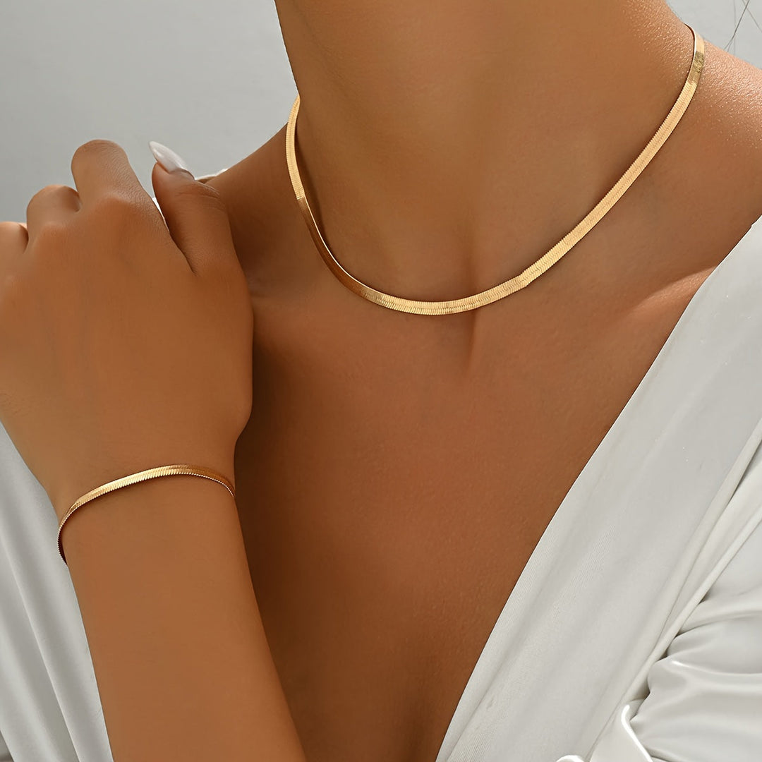 Auri Helsinki – Ajaton minimalistinen Hélène™ korusetti