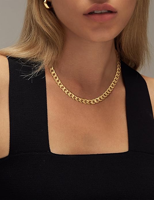 Elegantit Kuubalaiset Linkkikaulaketjut - Auri Helsinki