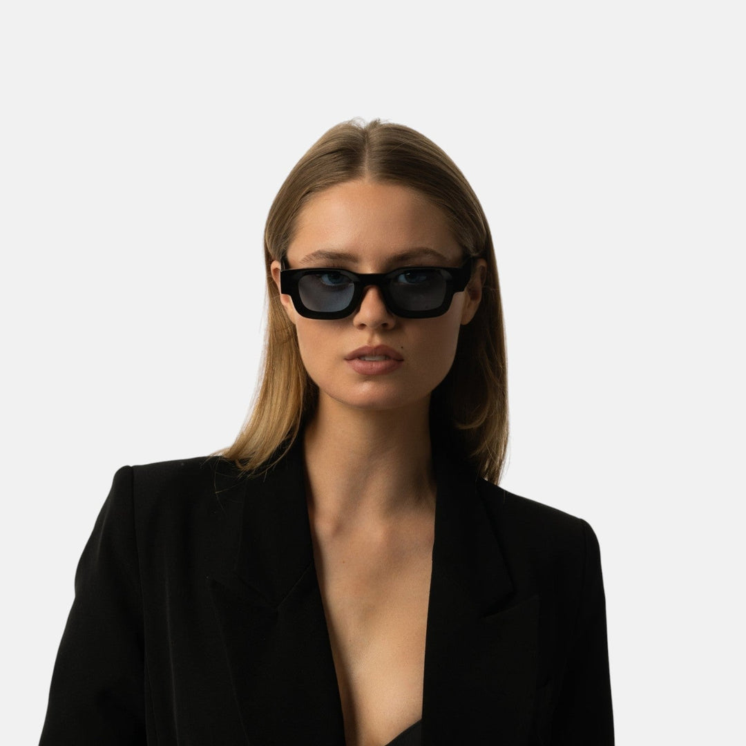 Auri Helsinki | Lumora™ Syvora Muoti